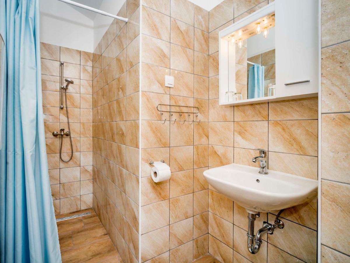Apartment Hilde Red-11 By Interhome ميدولين المظهر الخارجي الصورة